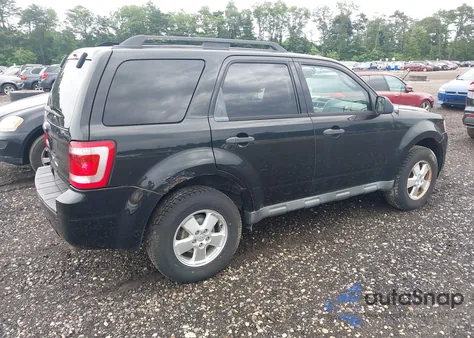 2011 Ford Escape Xlt из США, поврежденный, VIN 1FMCU0D71BKA24741
